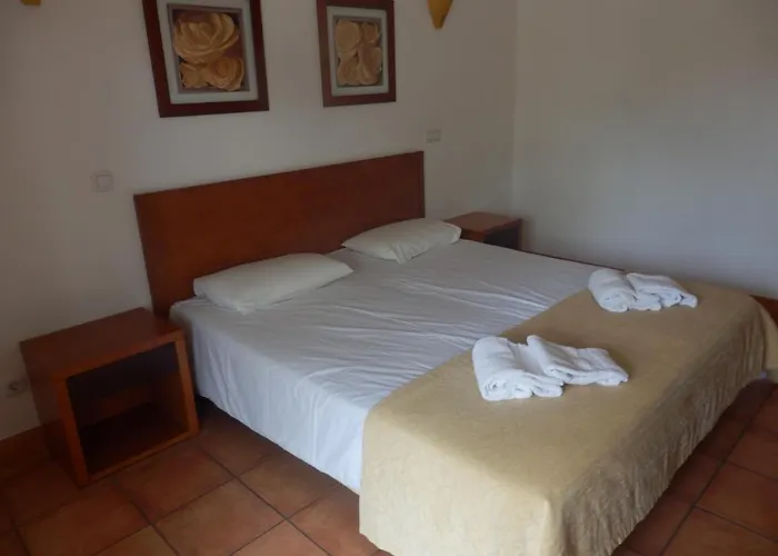 Bel Au Bord De La De Porto De Mos Apartamento Lagos